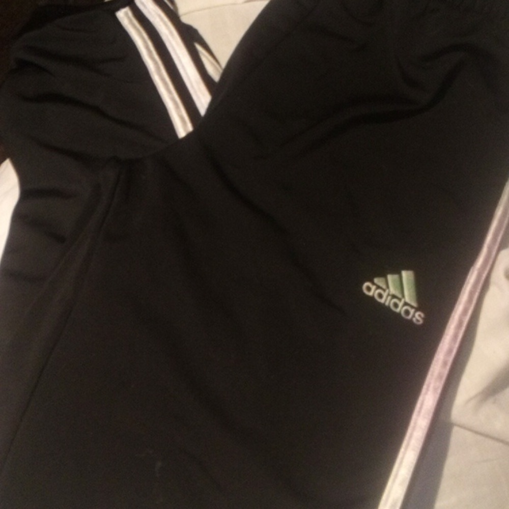 Adidas girls jogger 10-12, blackw/pinkish in strips